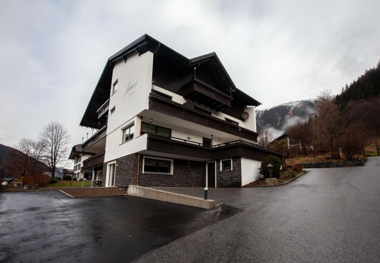 Haus 4 Montafon By Pferd Auf Wolke Apartamento Gaschurn Exterior foto
