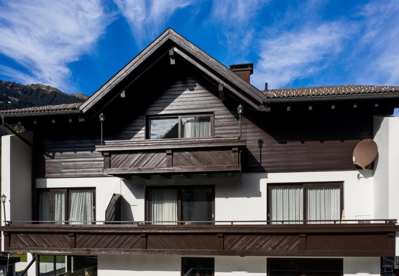 Haus 4 Montafon By Pferd Auf Wolke Apartamento Gaschurn Exterior foto