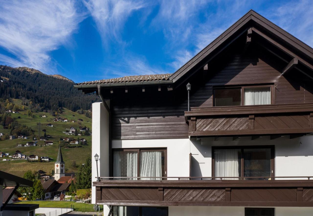 Haus 4 Montafon By Pferd Auf Wolke Apartamento Gaschurn Exterior foto