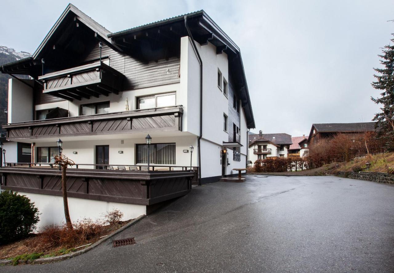 Haus 4 Montafon By Pferd Auf Wolke Apartamento Gaschurn Exterior foto