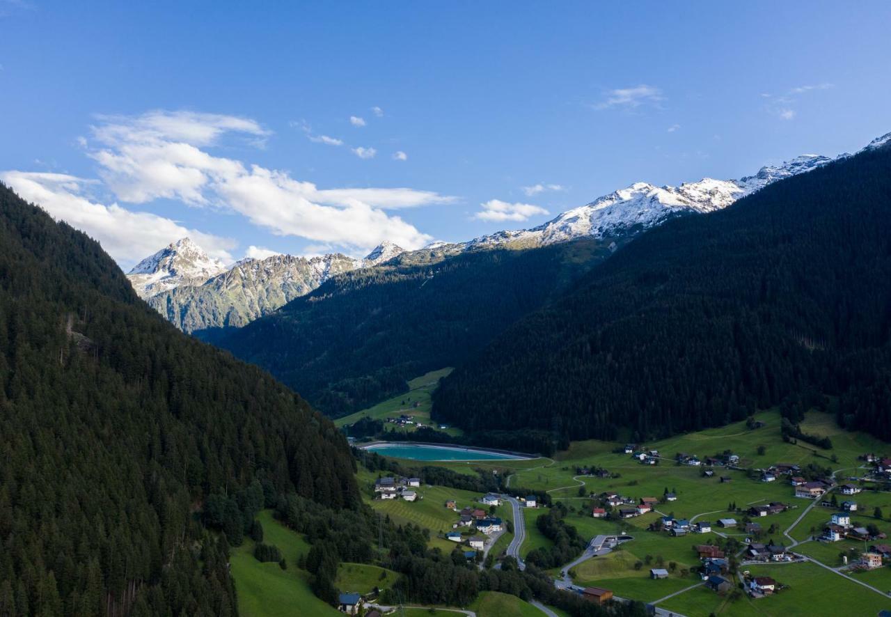 Haus 4 Montafon By Pferd Auf Wolke Apartamento Gaschurn Exterior foto