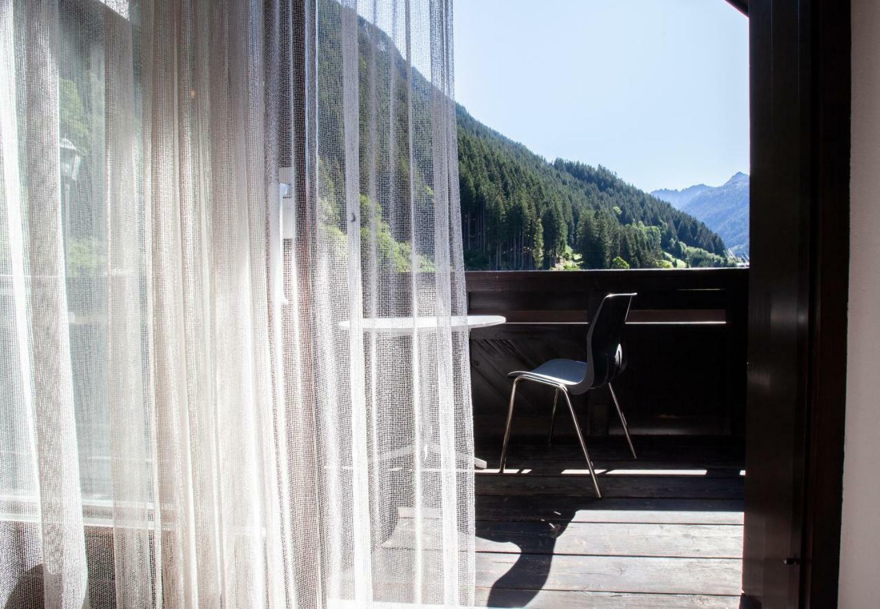 Haus 4 Montafon By Pferd Auf Wolke Apartamento Gaschurn Exterior foto